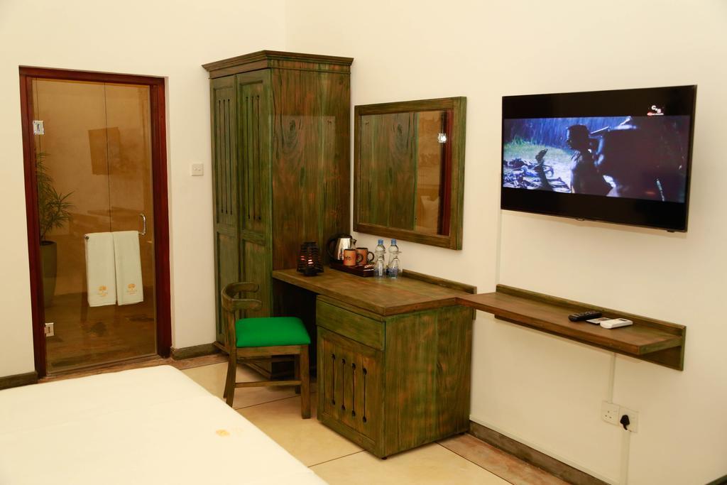 Tranquil Negombo Boutique Hotel Kültér fotó