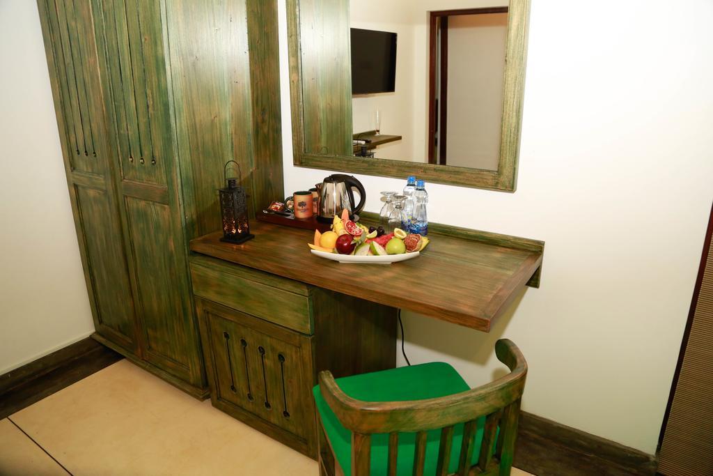 Tranquil Negombo Boutique Hotel Kültér fotó