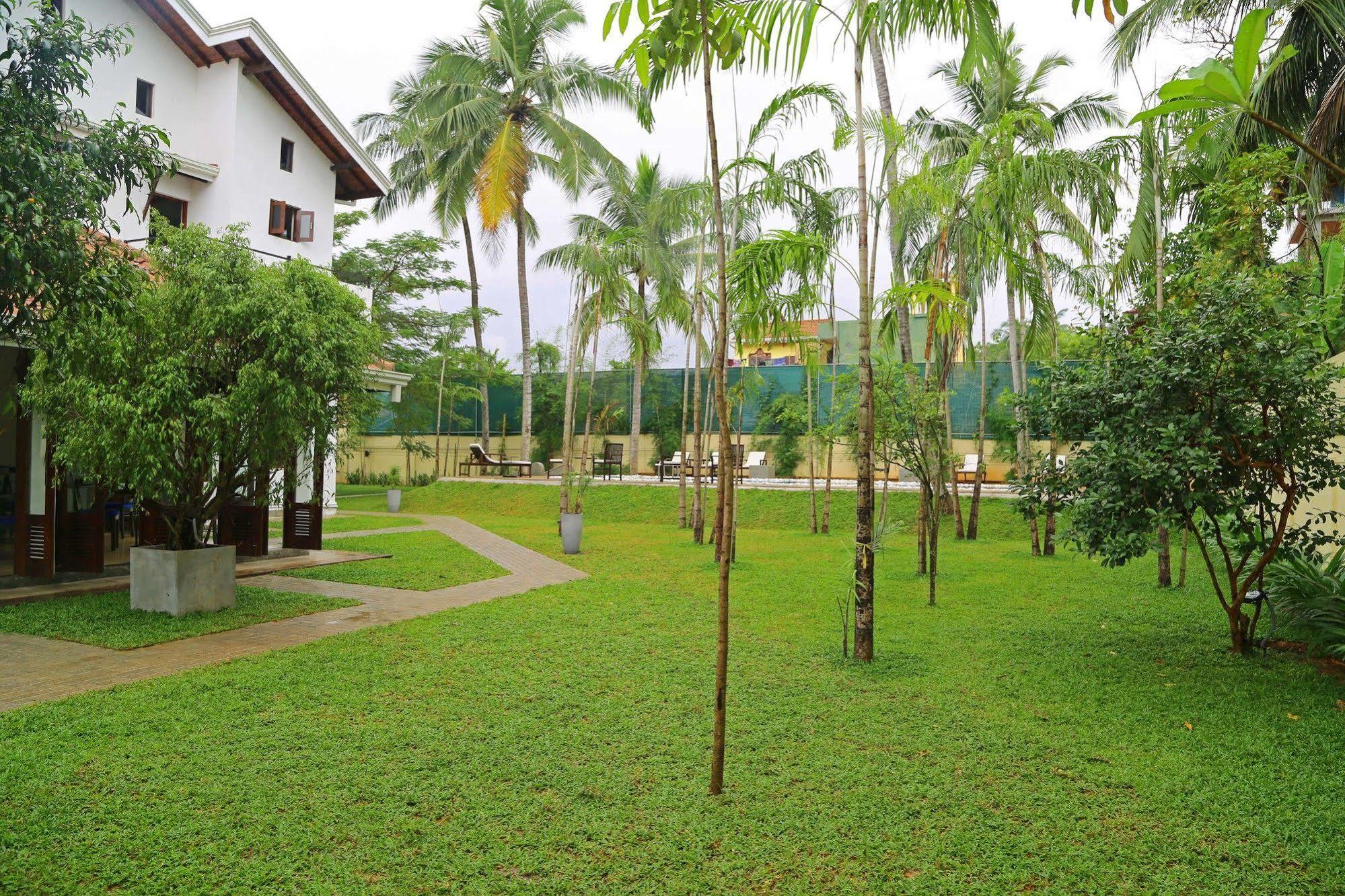 Tranquil Negombo Boutique Hotel Kültér fotó